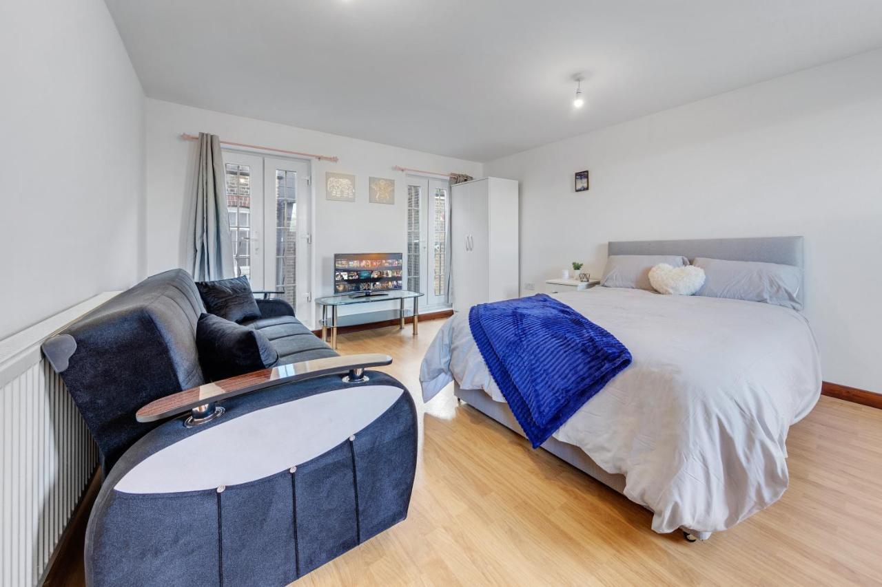 Cozy 1 Bed/Sleep 3/ Londonアパートメント エクステリア 写真